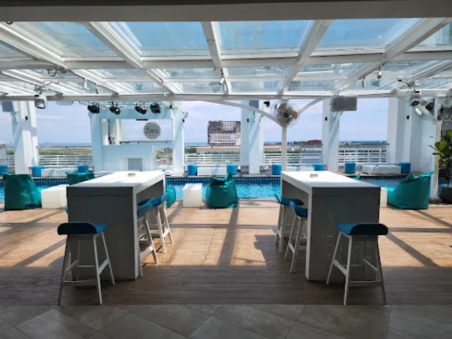 Puteh Rooftop Bar