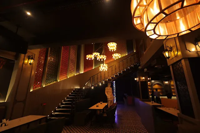 Desi Lane BT College