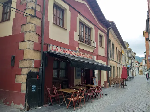 La Fabrica Chocolate