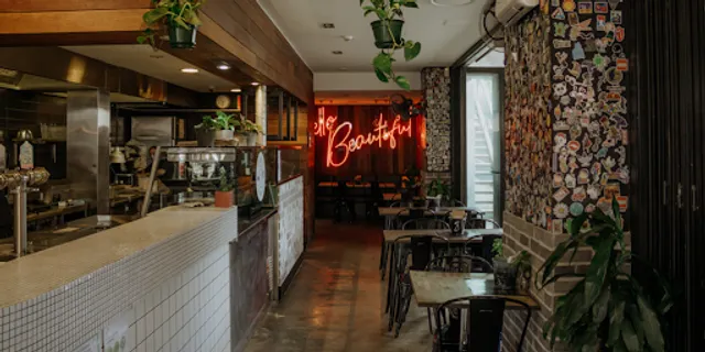 Hashtag Burgers and Waffles Ashgrove