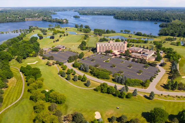 The Dinner Detective True Crime Murder Mystery Dinner Show - Ann Arbor, MI