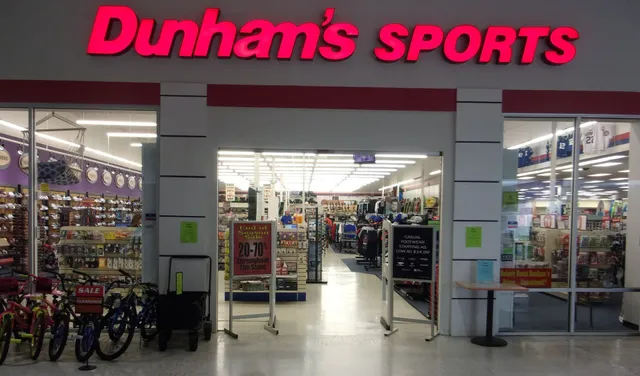 Dunham's Sports