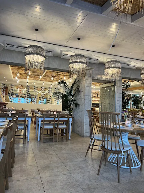 Mourmoura Sea Food Restaurant