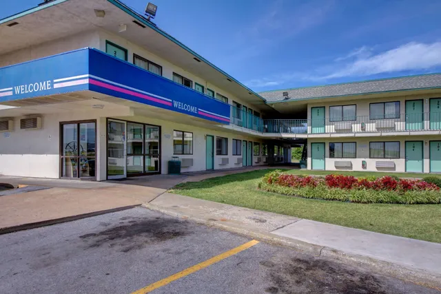 Motel 6 Tulsa West