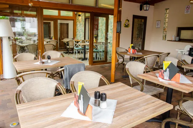 Giorgi Pizzéria és Étterem