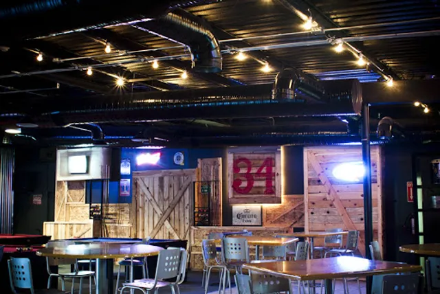 EL 34 Billiards & Drinks