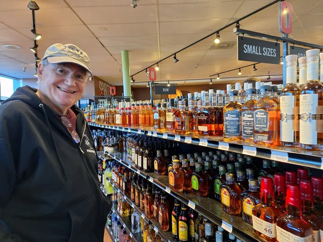 Grandview Plaza Shopping Center