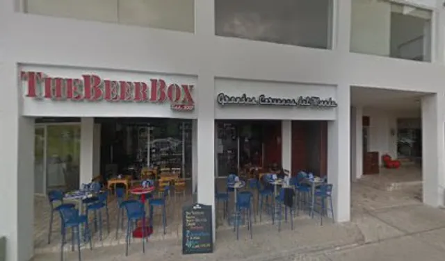 PLAZA STRADA LOCALES 8 Y 9