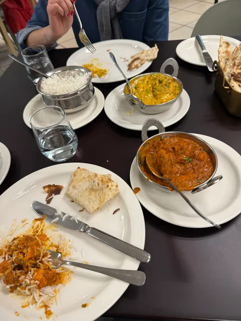 Indya Circus (Indian Restaurant)