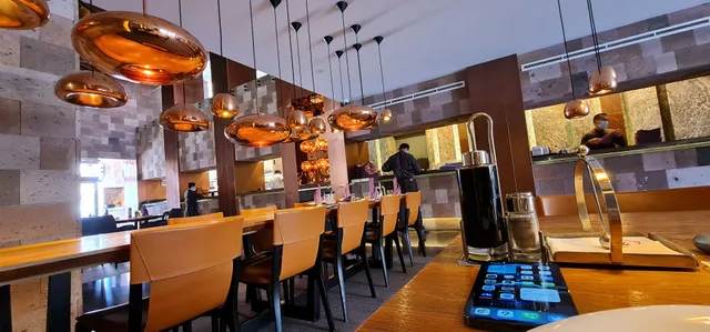 Lusin Restaurant - Diyafa Plaza