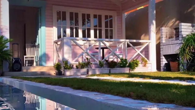 شاليهات و أكواخ الحي الريفي