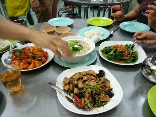 Num Heng Vegetarian Restaurant