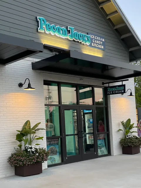 Pecan Jacks Ice Cream & Candy - Seagrove