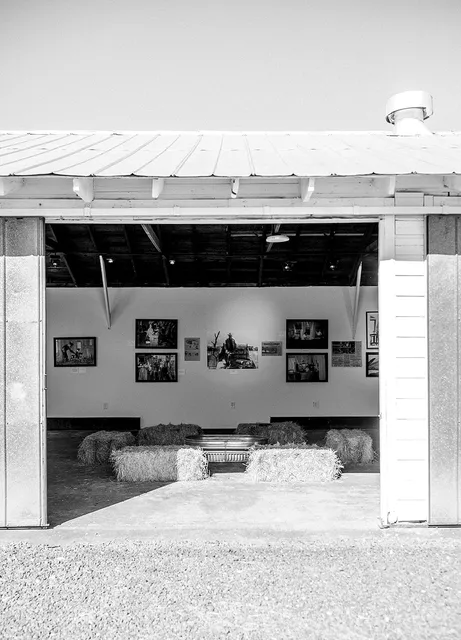 Castell Hill Country Gallery