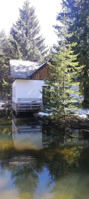 Хижа" Момина вода"