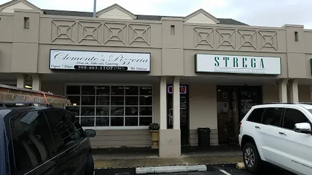 Clemente's Pizzeria & Cafe Italiano