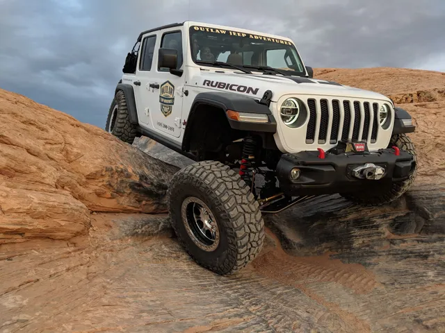 Hells Revenge Jeep and Polaris RZR Tour