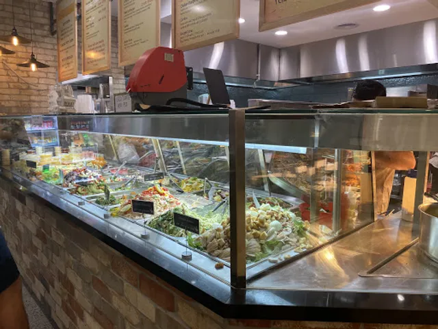 Phat chicken kincumber