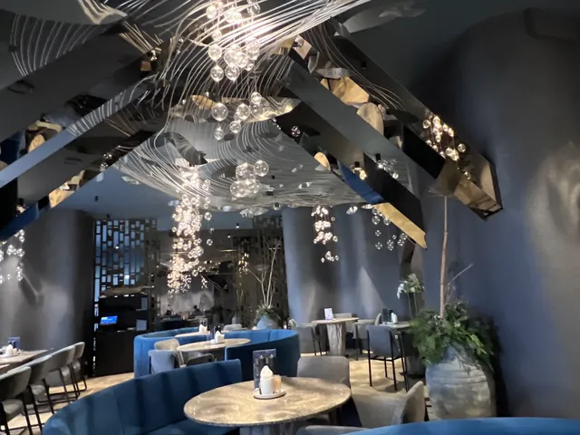 Два моря, океан | Ресторан морепродуктов на Камчатке