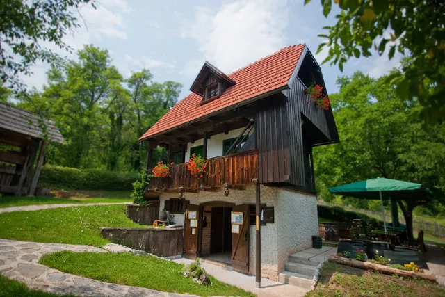 Etno kuća pod Okićem