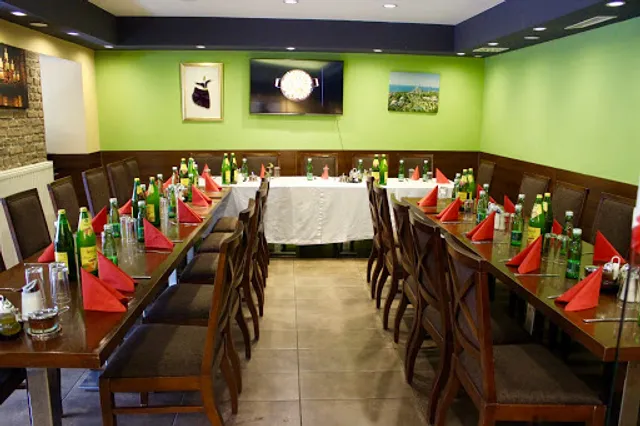 Mevlana Etli Ekmek & Kebap