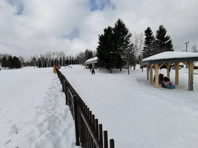 Suzuran Park higashiguchi bus stop