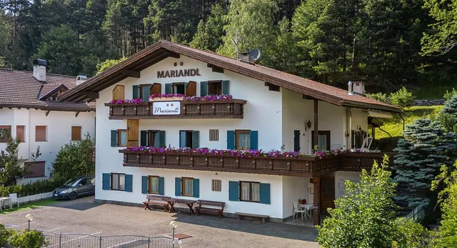 Garni Mariandl