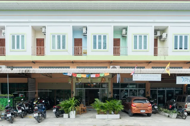 Tide & Tribe Phangan Hostel