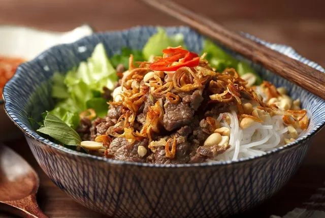 Bún Trộn Nam Bộ - Bún Đậu - Bún Chả Hoàng Phố ( Cơ Sở 5 )