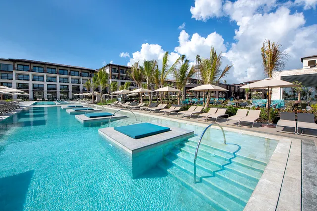 Unique Club at Lopesan Costa Bávaro