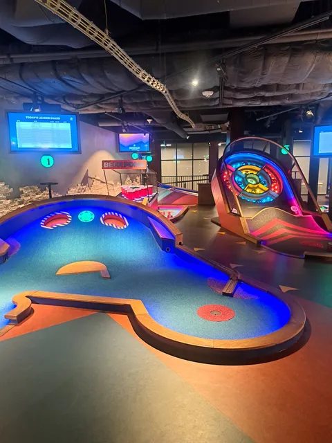 Puttshack - Atlanta - Midtown