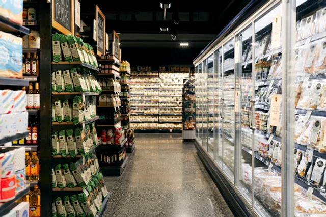 Oasis Fairfield Cafe & Grocer