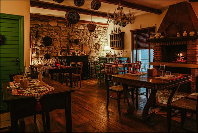 La Tana Dei Carbonari