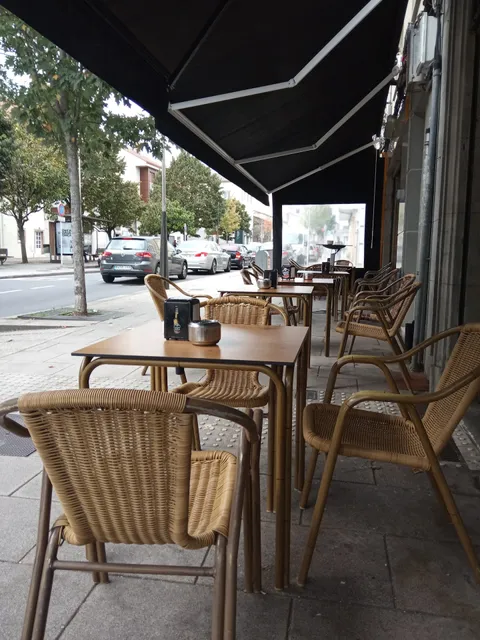 Bar Taperia Aloumiño