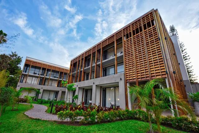 Le Petit Village Hotel & Spa