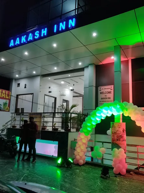Aakash Inn