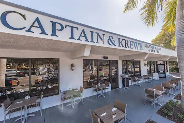 Captain & Krewe Seafood Market & Raw Bar