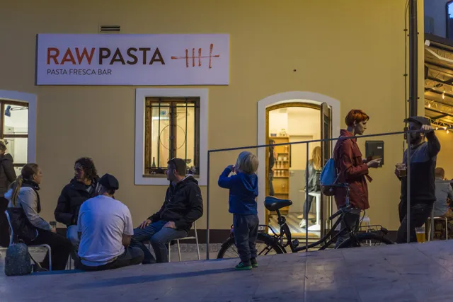 Raw Pasta - Pasta Fresca Bar