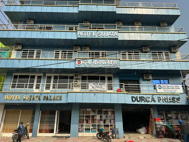 Hotel Sujata Palace