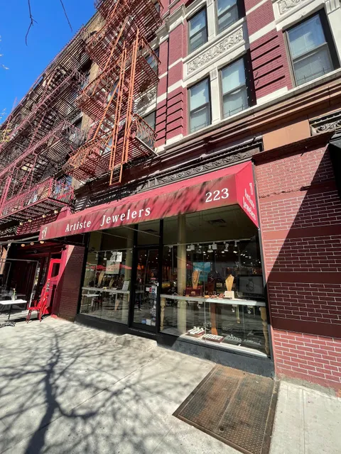 Artiste Jewelers