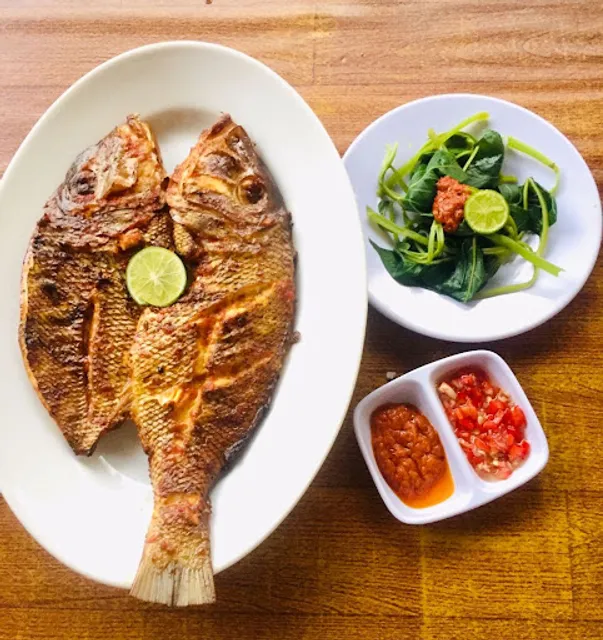 Warung Ikan Bakar Jimbaran Pan Juwet