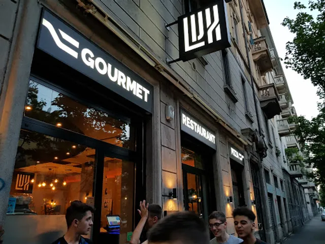 LUX Gourmet Social Club