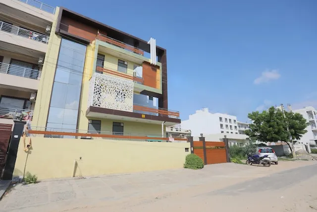 Collection O Tipsyy Inn