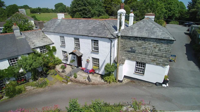 Stratton Gardens Guest House