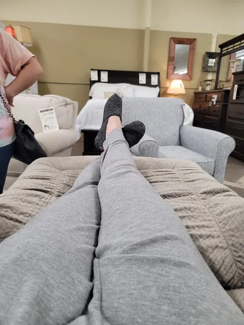 Brown's Furniture And Appliance's