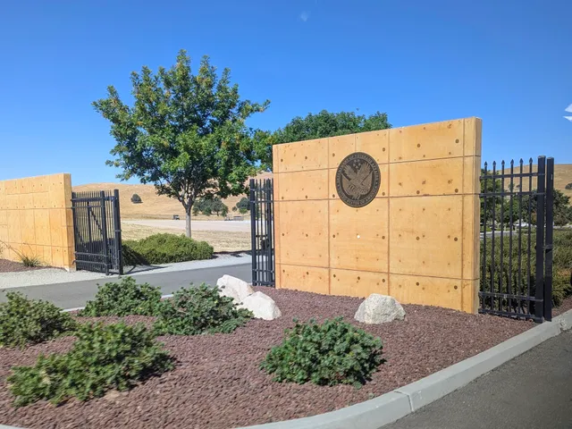 Bakersfield National Cemetery