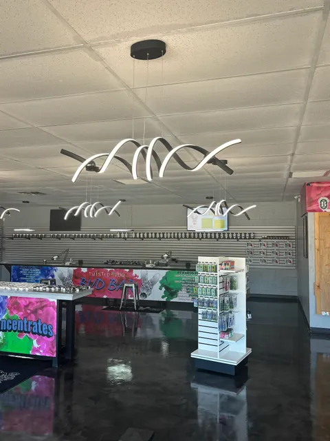 Twisted Roo Dispensary - Yukon