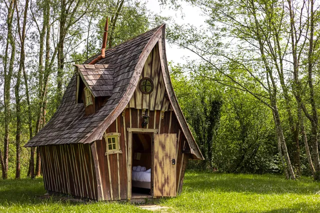 Hôtel Restaurant Les Lodges du Lac