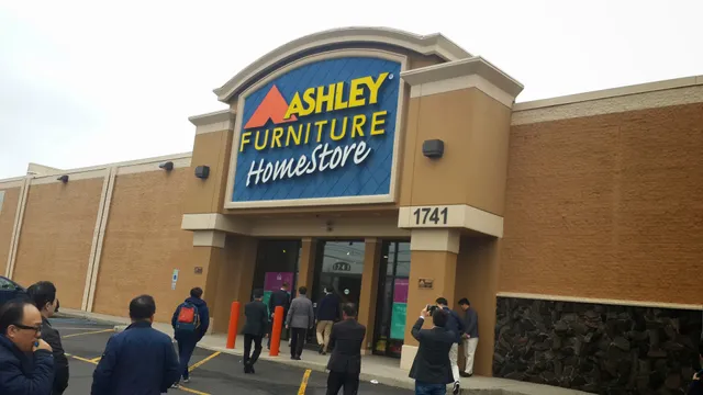 Ashley Store + Outlet