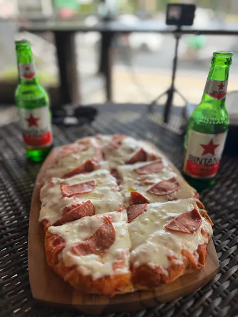 PIZZA 'N GOOO JIMBARAN